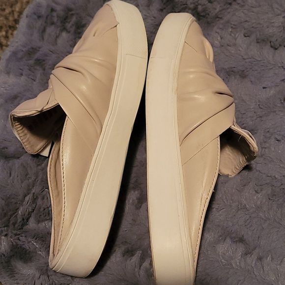 MIA SHOES - Picture 6 of 6